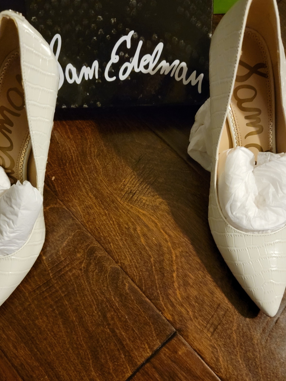 Sam Edelman White Croc-Embossed Pointed Toe Pumps